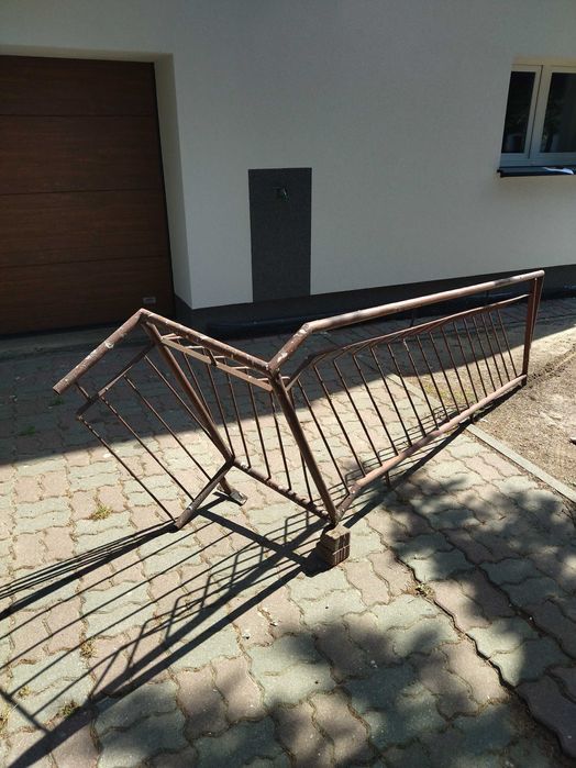 Balustrada schodowa zewnętrzna