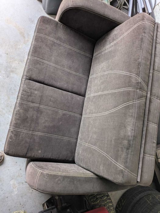 Używana Sofa Szerokość 150 cm , wysokość 83 cm , głębokość 110