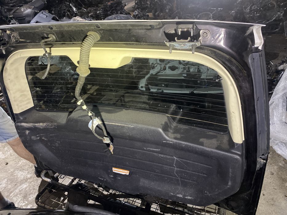 Двери Ford Flex 2009-19 гг