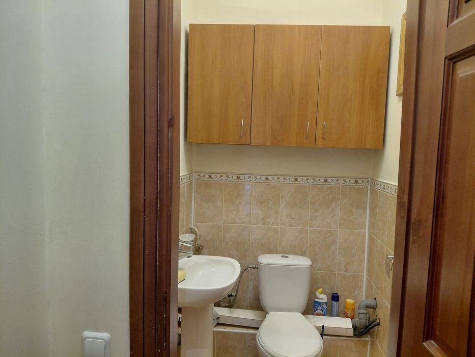 Продаж комерційного приміщення 167кв.м
