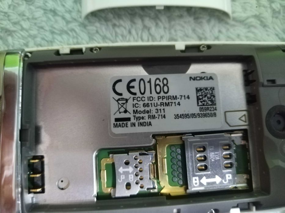 Telemóveis Nokia, SPC e Maxcom.