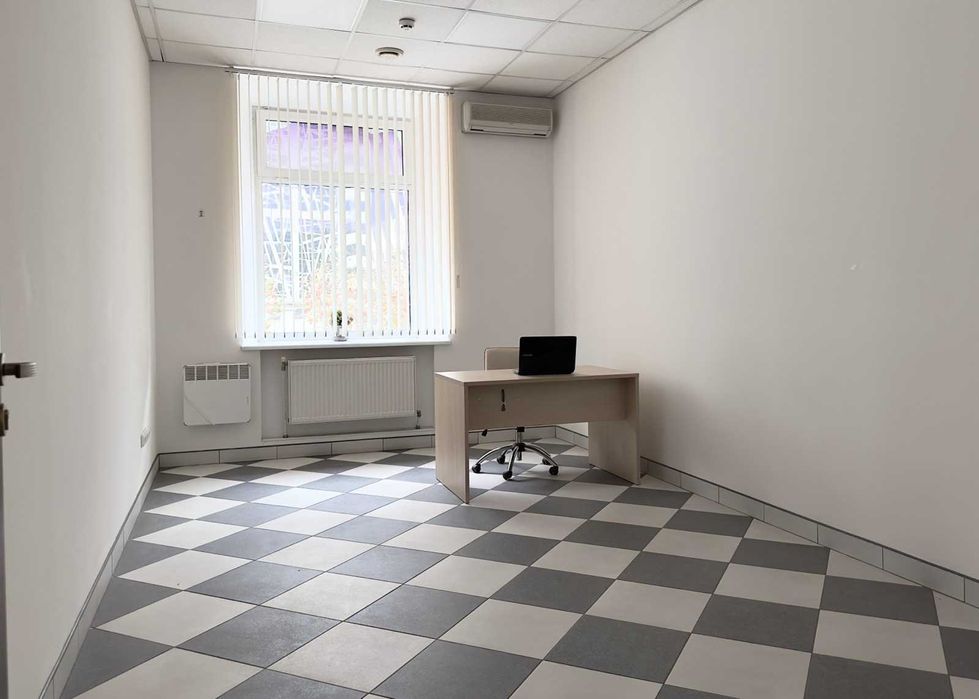 Сдам офис в Приморском р-н. 20 кв.м (от собственника)