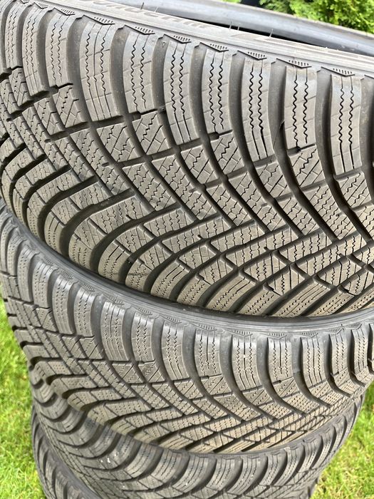 Opony 225/45R17 Hankook zimowe z 2025