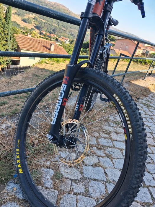Bicicleta kona stinky