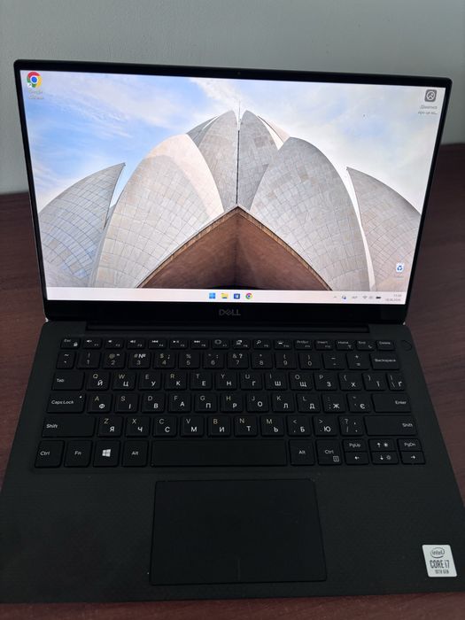 Ультрабук Dell xps 7390 13.3”  4К  i7  ОЗП-16  512Гб
