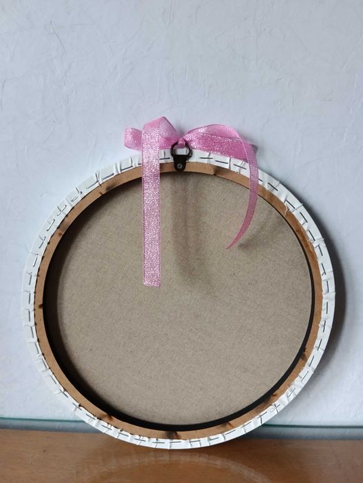 Картина круглая в детскую "Фея с пионами"