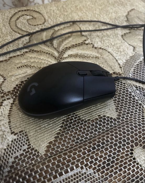 Ігрова мишка Logitech