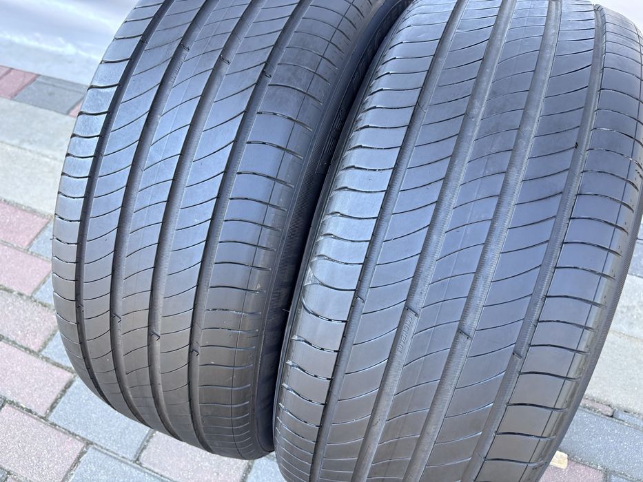 Dwie letnie Michelin Primacy 4+ 235/50 R19 103V XL 2022 rok