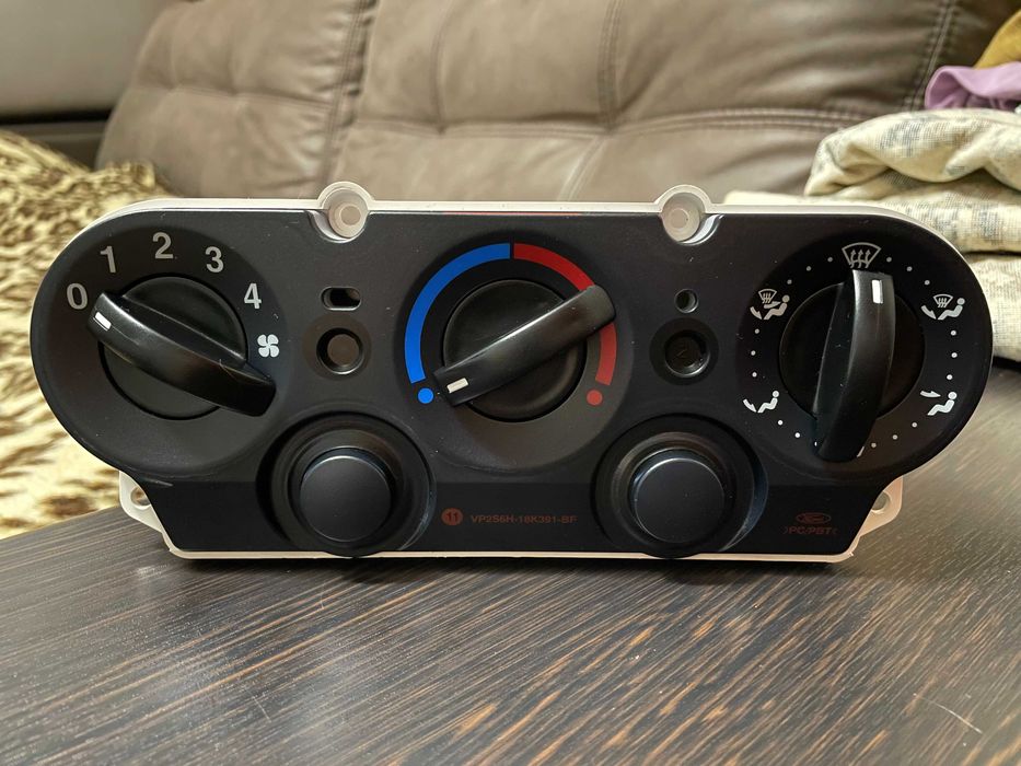 Панель управления печкою вентиляции воздуходувка  фордфюжн FORD FUSION