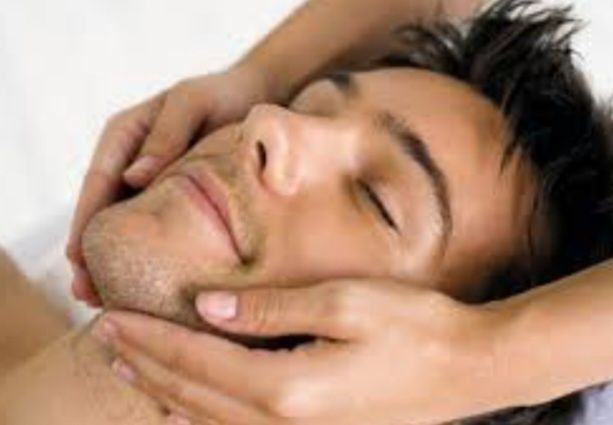 Професійний масаж різних видів