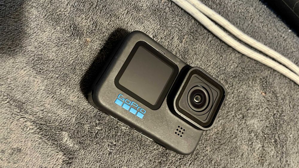 GoPro Hero 11 Black com todos acessórios comprado em 2 jan/23