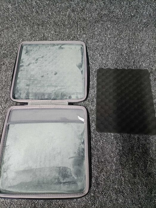 Twardy futerał pokrowiec ba tablet, laptop NrT88