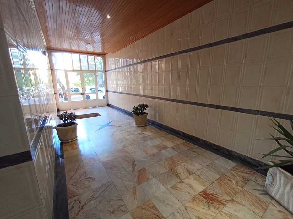 Limpeza de escadas "Condomínios"