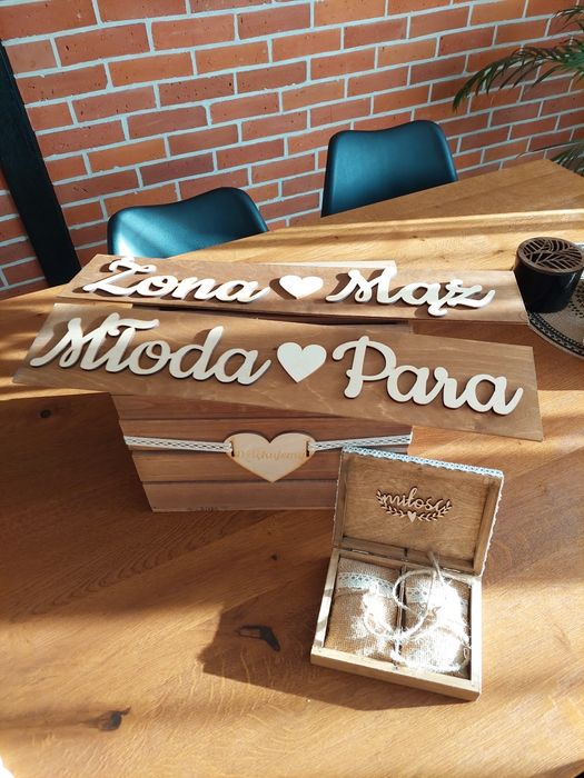 Zestaw Ślubny Drewniany .