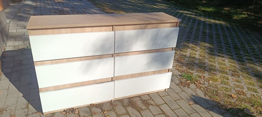 Komoda z szufladami
