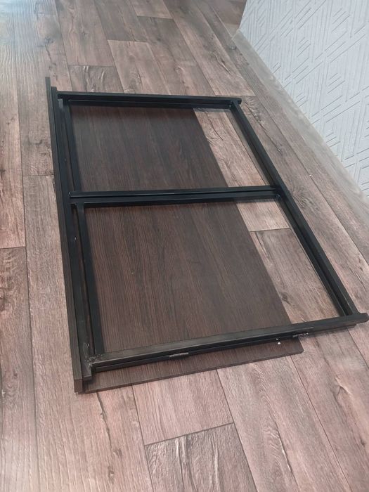 Стіл розкладний.