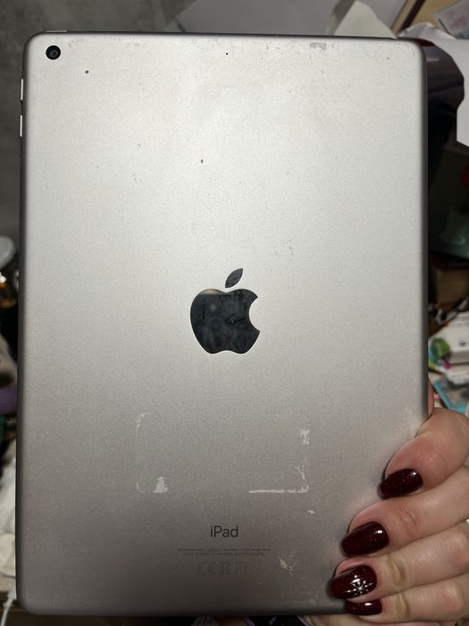 Ipad 6th generacji- uszkodzony!
