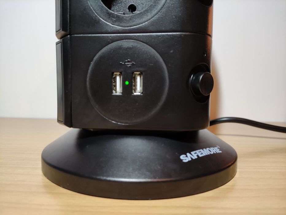 Extensão Elétrica 15 Tomadas + 2 USB