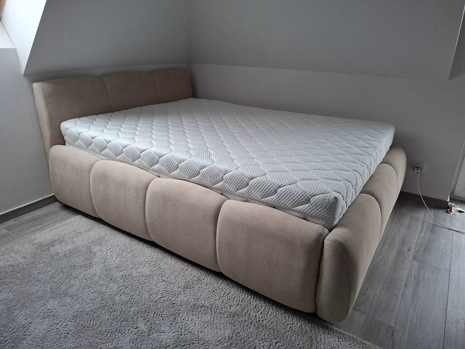 Łozko tapicerowane 140x200