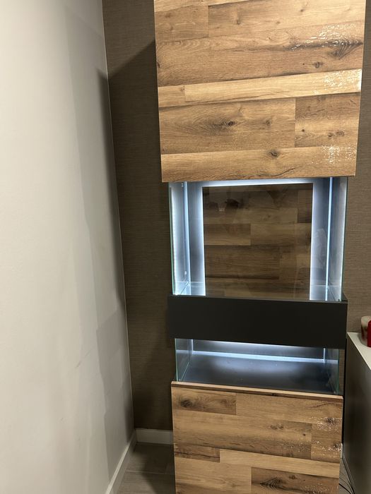 Vendo vitrine cristaleira com led