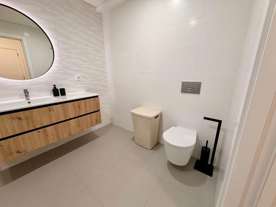 T3+1 duplex à venda na Urbanização Vale Flores – Pinhal Novo