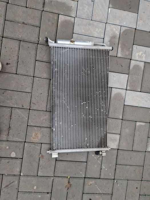 Chłodnica klimatyzacji juke f15 1.6 b 117km