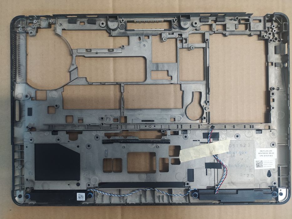 Dell E7450 E7440 корпус матриці корито піддон  DC02C007R00