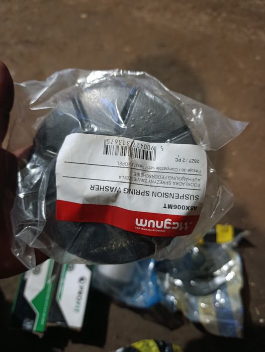 Продам запчасті на Опель Астра