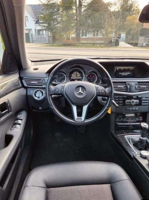 Mercedes e200 2013