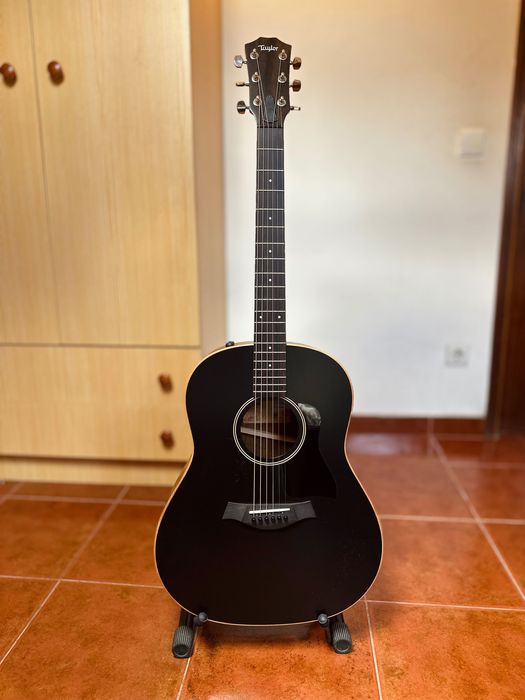 Taylor AD27e Blacktop (American Dream) + AeroCase + Garantia