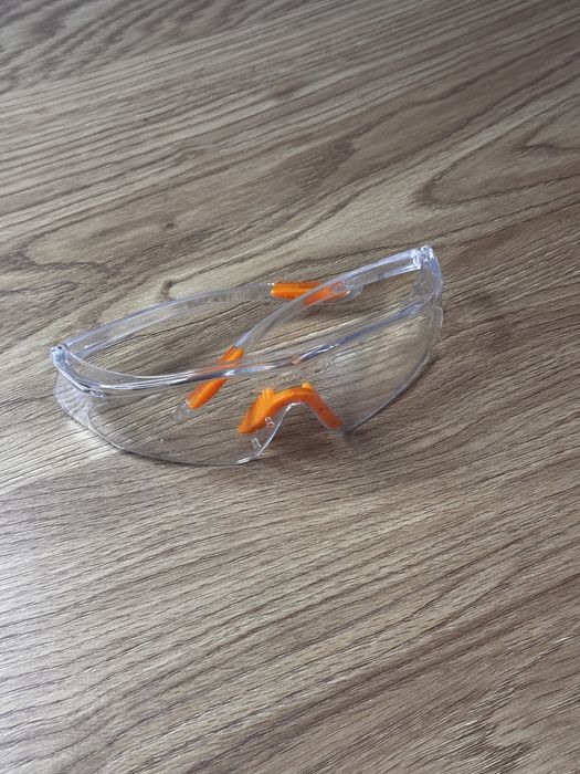 Перукарська миска та інші товари