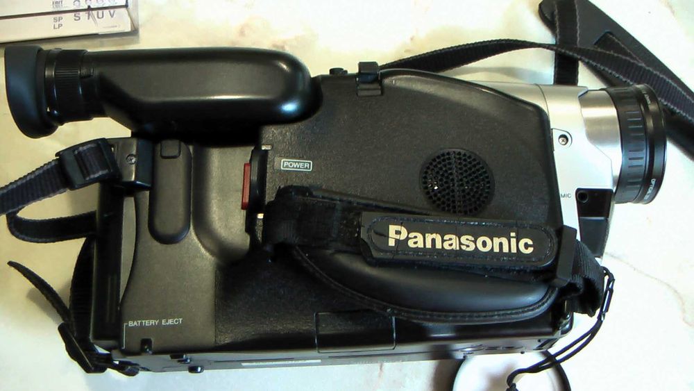 Відеокамера Panasonic NV-VX57EN