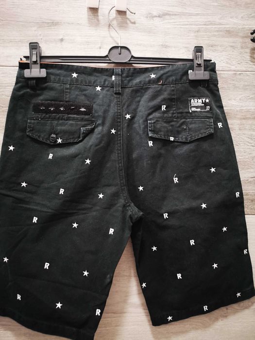 Remedy 13- sliczne spodenki - s