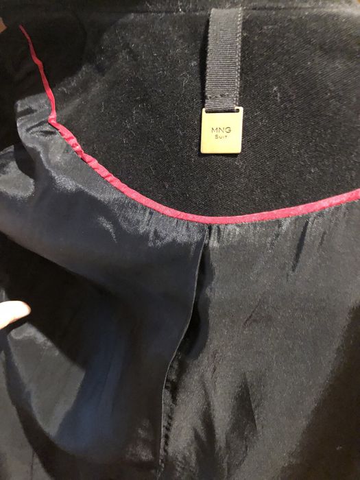 Casaco comprido preto Mango