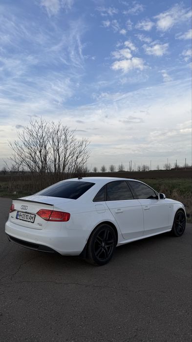 Audi A4 b8  2012