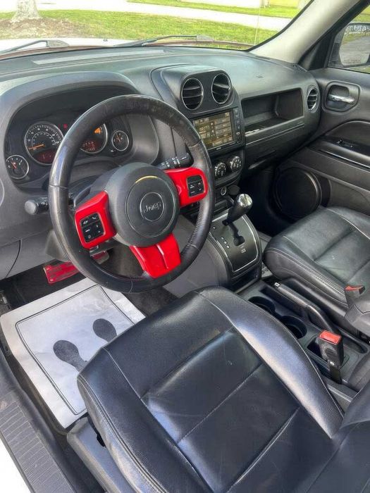 Jeep Patriot Limited      2014