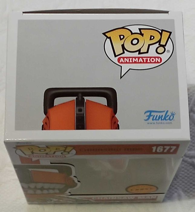 funko pop chainsaw man 1677 chainsaw man chase