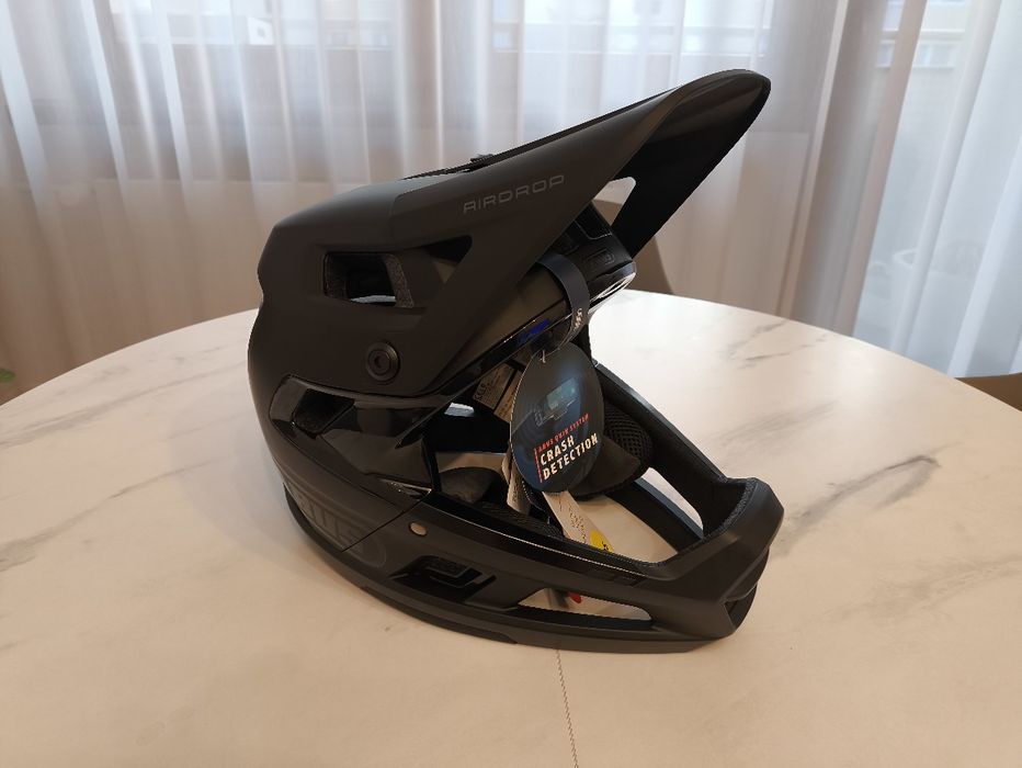 Kask Abus AirDrop Mips + czuinik Quin