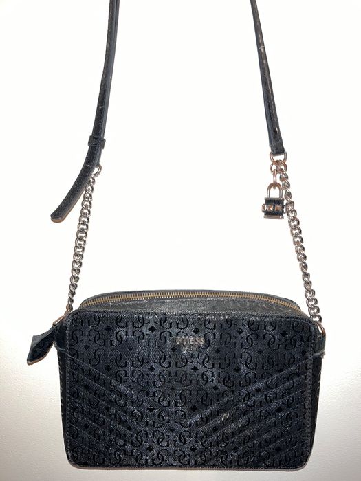 Torebka Guess logowana