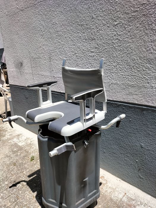 Vendo cadeira com se vê nas fotos