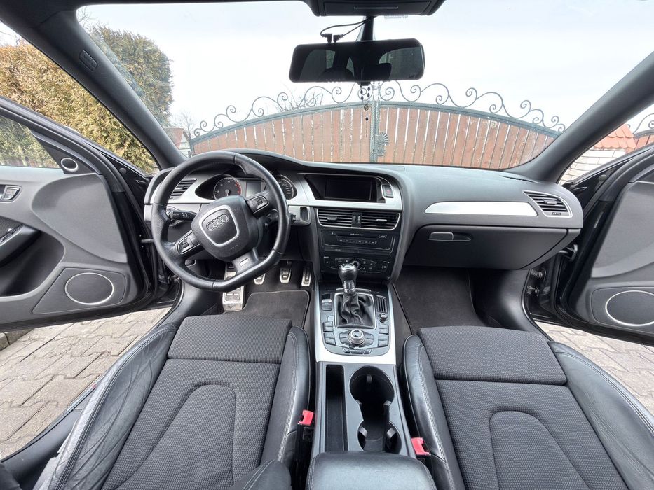 Audi A4B8 S-line 2.0 TDI