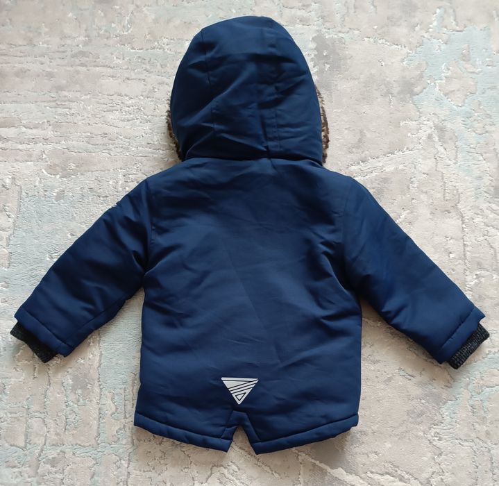 Продам демісезону куртку парку Primark