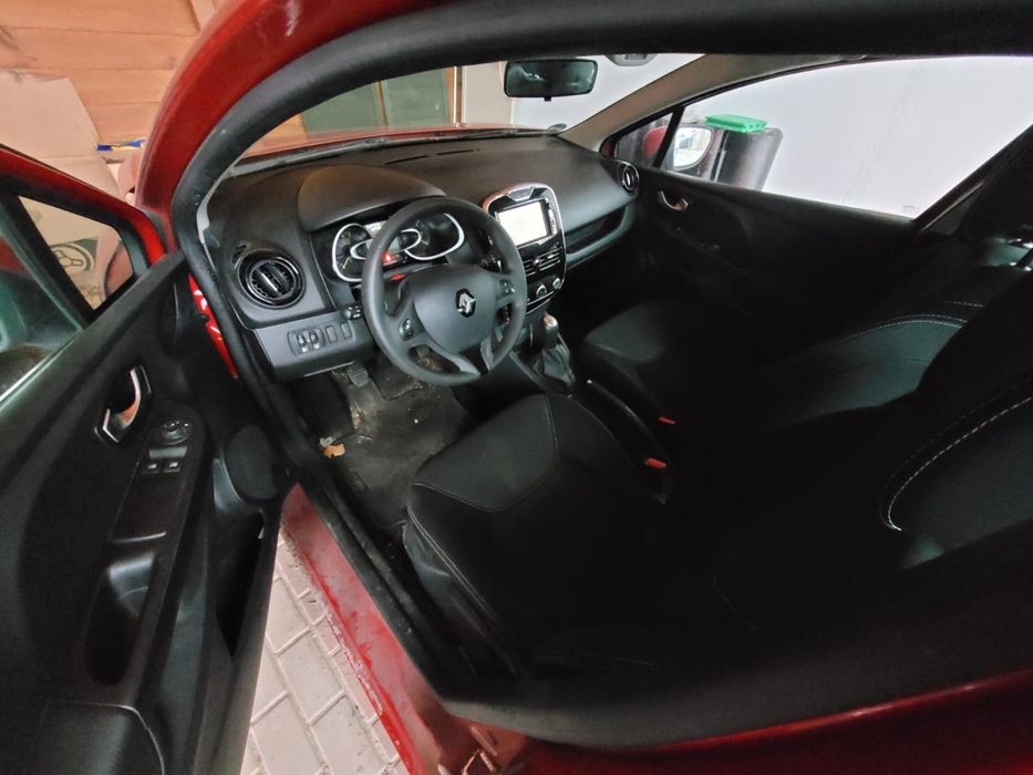 Renault Clio IV Benzyna Nawigacja Tempomat 5 Drzwi Niski Przebieg