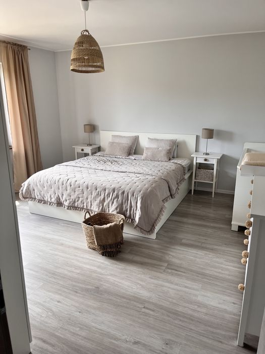 Siedlisko z domem gotowym do zamieszkania, grunt rolny