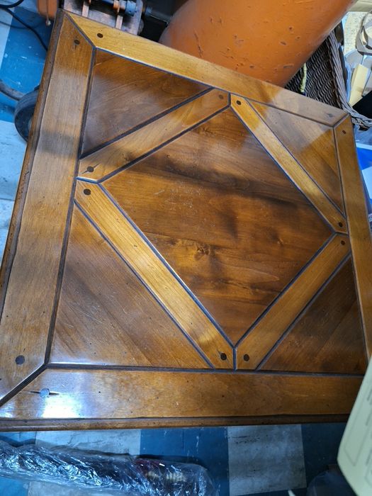 Mesa de sala de estar