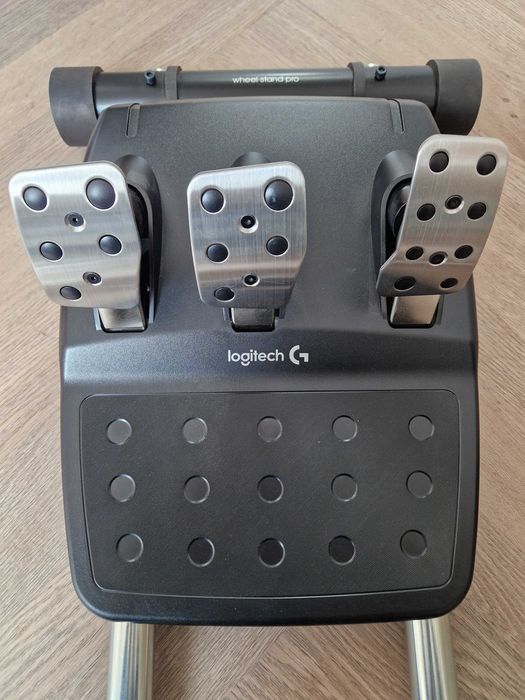 Kierownica Logitech G29 + stojak Wheel Stand Pro