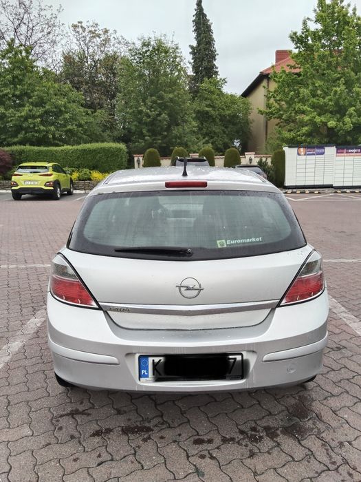 Opel Astra H Hatchback