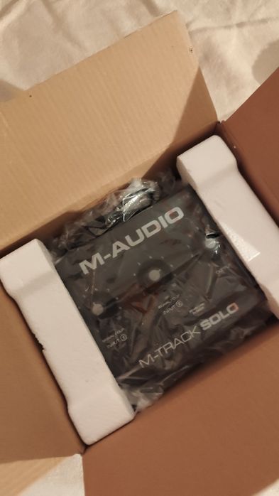 Interface de Áudio M-Track Solo