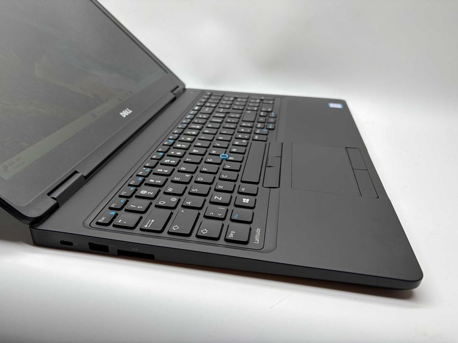 LAPTOP Dell Latitude 5580 Intel i5-6gen 8GB 256GB SSD HDMI FHD 15.6''