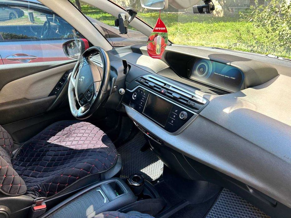 Автомобіль продати